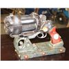 Image 1 : DECORATIVE FUTURISTIC REVOLVER MODEL