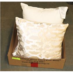 LOT OF 2 NEW HOME DÉCOR PILLOWS