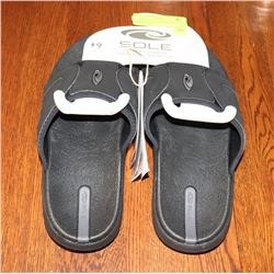 WOMANS SOLE CUSTOM FOOTWARE SIZE 9 BLACK