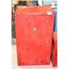 Image 1 : BEACH TOOL CABINET