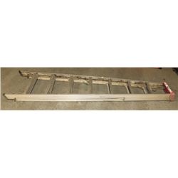 8' ALUMINUM LADDER