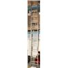Image 1 : 12-22' ALUMINUM EXTENSION LADDER