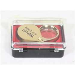 JEWELLERS MAGNIFIER 30 POWER, IN CARRY CASE