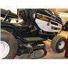 Image 6 : YARDWORKS LAWN TRACTOR 19.5 HP