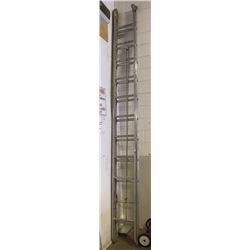 12-22' ALUMINUM EXTENSION LADDER