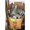 Image 1 : 10 DECK JOIST HANGERS.