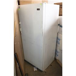 HOTPOINT UPRIGHT FREEZER - WORKING