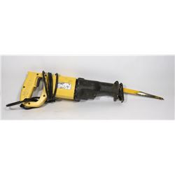 POWER FIST RECIPROCATING SAW  W/ DEWALT BLADE