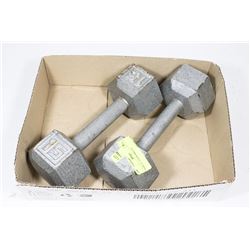 PAIR OF 15LB DUMBELLS.