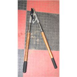 LONG WOOD HANDLED LEVER ACTION BRANCH