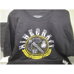 New MineCraft  T-Shirt /  XL