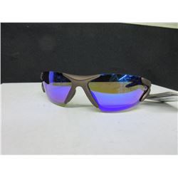 New Mens Foster Grants Sunglasses with 100% Max Block