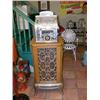 Image 2 : 1907 Mills Check Boy Slot Machine