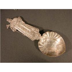 Silver King Of Clubs Serving Spoon