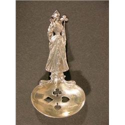 Silver Queen Of Clubs Nut Spoon