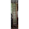 Image 1 : ANTIQUE WOOD EXTENSION LADDER