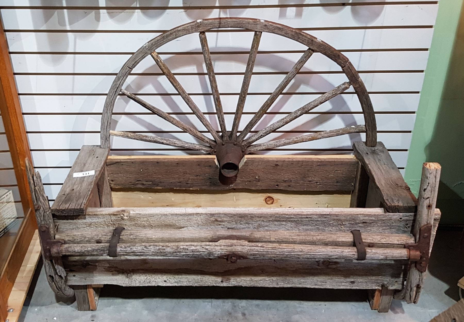 WAGON WHEEL PLANTER BOX