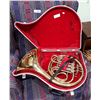 Image 1 : VINTAGE HUTTL STUDENT FRENCH HORN IN CASE