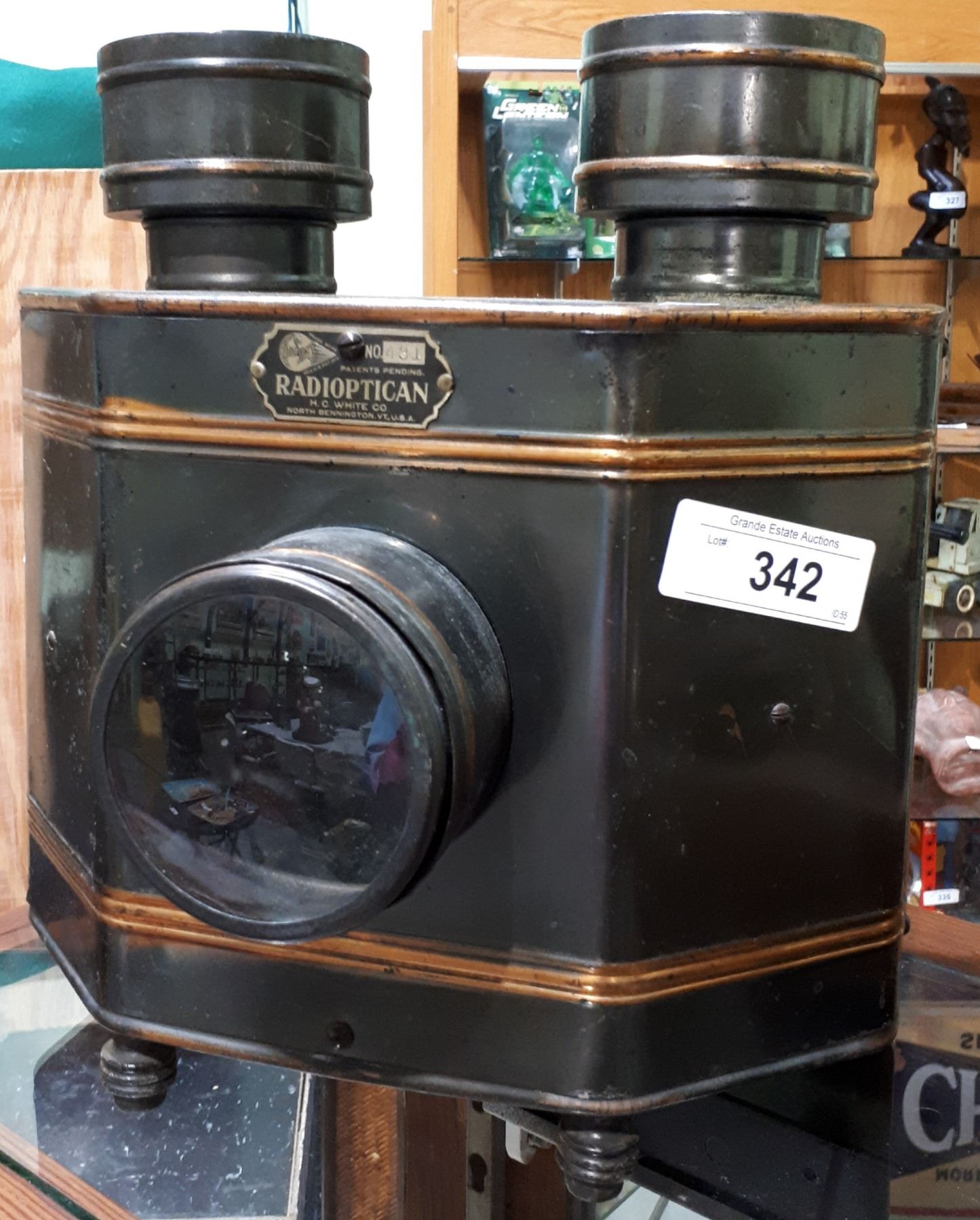 H.C. WHITE RADIOPTICAN POST CARD ELECTRIC VIEWER PROJECTOR MACHINE 1900s