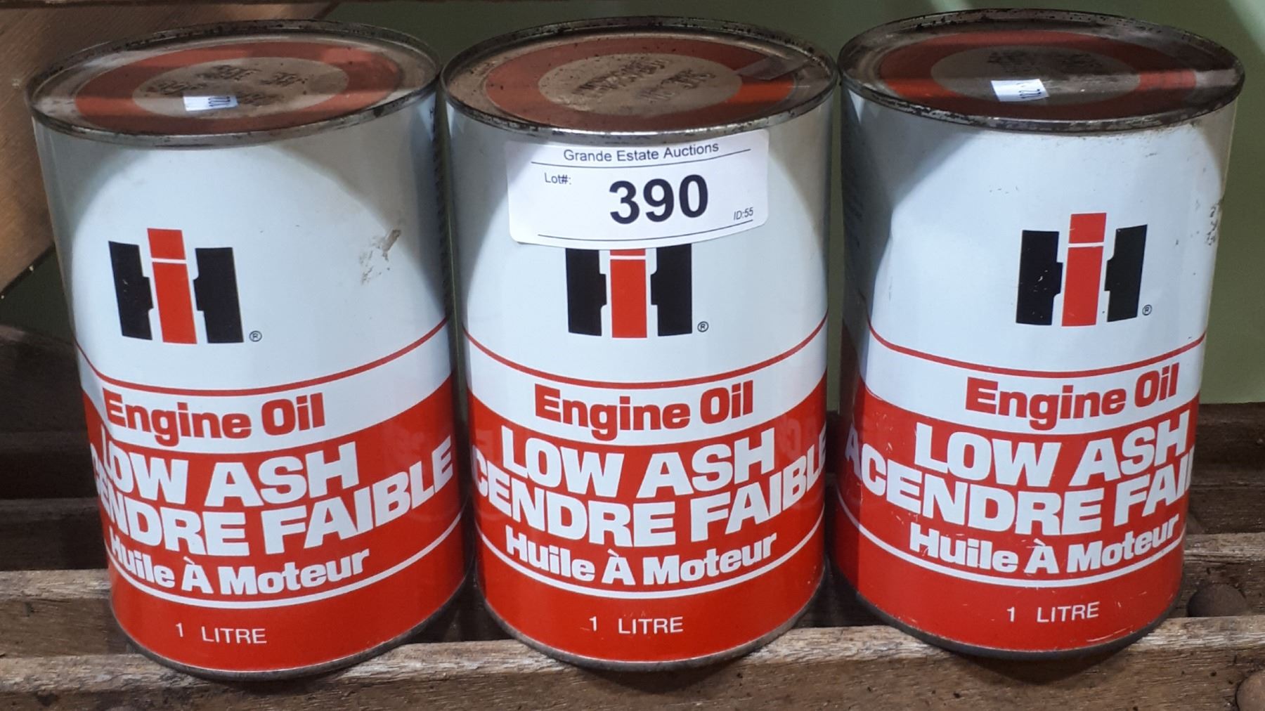 3 INTERNATIONAL HARVESTER ENGINE OIL QUARTS