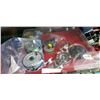 Image 2 : SMALL BOX DISPLAY OF FISHING REELS AND BOX OF FISHING REELS