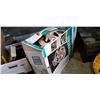 Image 1 : SUNTRACKER SUN CAST WALL MOUNT HOSE REEL IN BOX