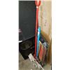 Image 1 : 3 PIPE BENDERS AND SCRAPER