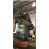 Image 1 : 5 GALLON SHOP VAC