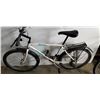 Image 3 : WHITE RALEIGH BIKE