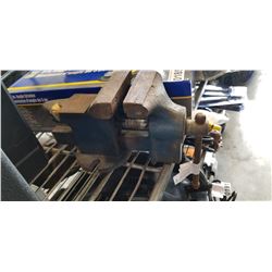 VINTAGE BLUE VISE/ANVIL