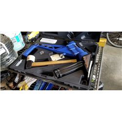 CAMPBELL HAUSFIELD HARDWOOD FLOOR NAILER IN CASE