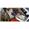 Image 2 : BOX OF COLLECTIBLES, PIGGY BANKS, GLASSWARE, AND CHINA