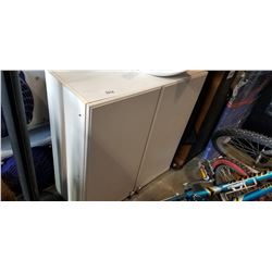WHITE 2-DOOR CUPBOARD
