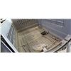 Image 2 : LARGE PET KENNEL