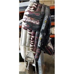 RETRO BRIANS GOALIE PADS