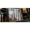 Image 1 : BOX OF ASSORTED CANVAS PICTURES