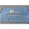 Image 1 : 5 FOOT AREA CARPET