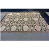 Image 1 : 7 FOOT AREA CARPET