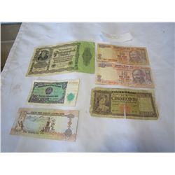 LOT OF 6 PAPER MONEY BILLS - ALL DIFFERENT COUNTRYS