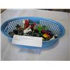Image 1 : SMALL BLUE BASKET W/ 70s HOTWHEELS