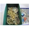 Image 3 : CASE RHINESTONE JEWELERY AND BOX OF ESTATE PEARLS