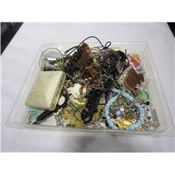 TRAY OF JEWELRY