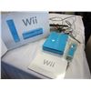 Image 3 : AS NEW BLUE NINTENDO WII
