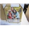 Image 2 : CASE OF 8 X 10 OAK PICTURE FRAMES