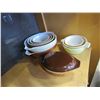 Image 3 : LOT OF PYREX DISHES