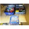 Image 1 : 2 TIN LUNCH BOXES OF DIE CAST VEHICLES AND NINTENDO FIGURES