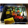 Image 3 : 2 TIN LUNCH BOXES OF DIE CAST VEHICLES AND NINTENDO FIGURES
