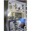 Image 4 : LOT OF HOCKEY CARDS AND SIGNED PICTURES AND PUCK