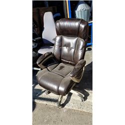 ROLLING OFFICE CHAIR