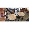 Image 2 : PAIR OF METAL BAR STOOLS